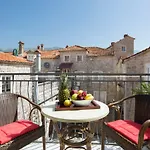 Lovely 2Bedroom Apartment In Heart Of Old Town Budva