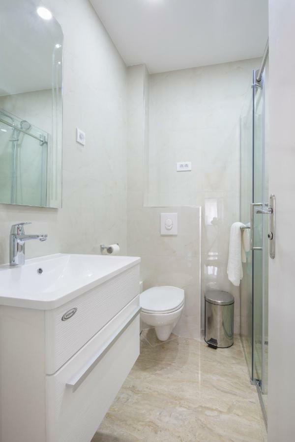 Lovely 2bedroom In Heart Of Old Town Apartman *