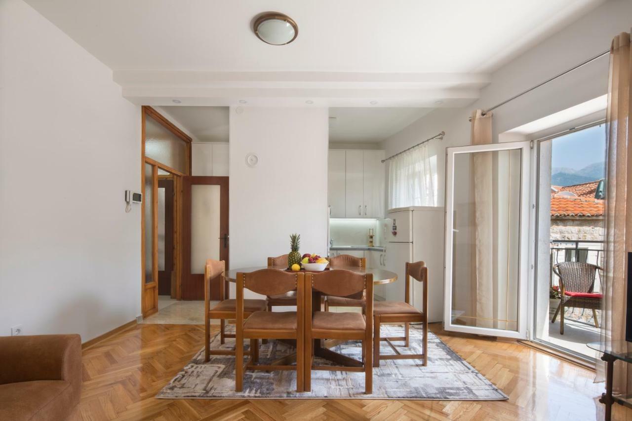 Lovely 2bedroom In Heart Of Old Town Budva