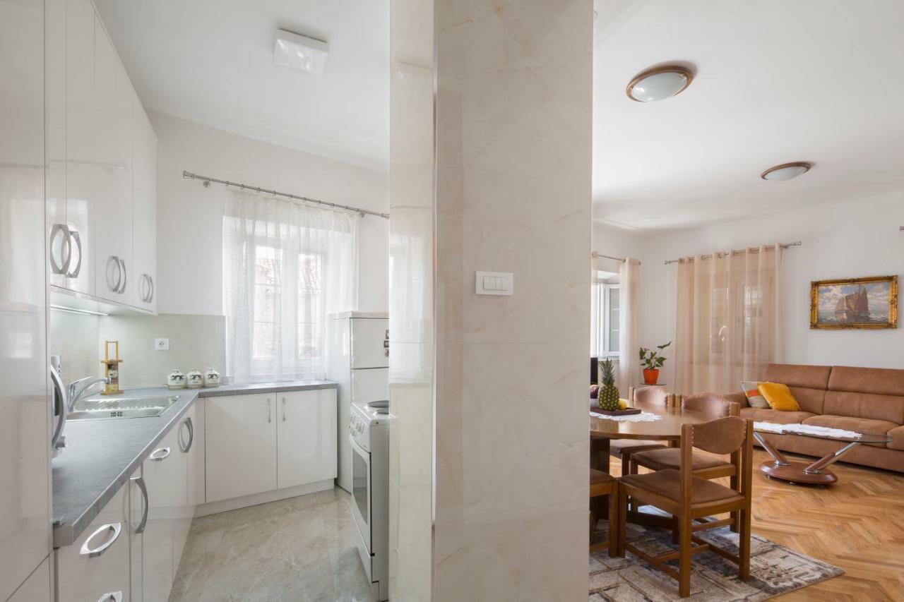 Lovely 2bedroom In Heart Of Old Town Budva