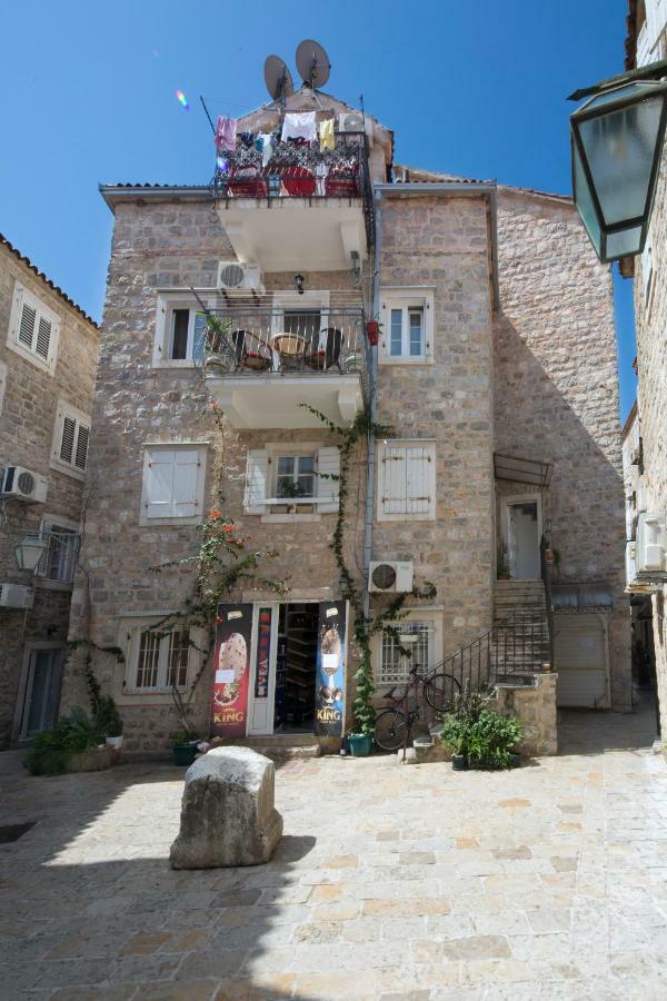 Lovely 2bedroom In Heart Of Old Town Apartman Budva